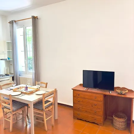 Vacanze Al Mare 500mt Stazione Lejlighed *